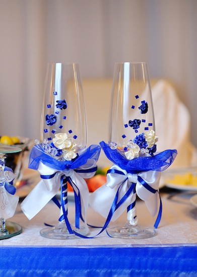 Оформление свадьбы в синем цвете (92 фото)