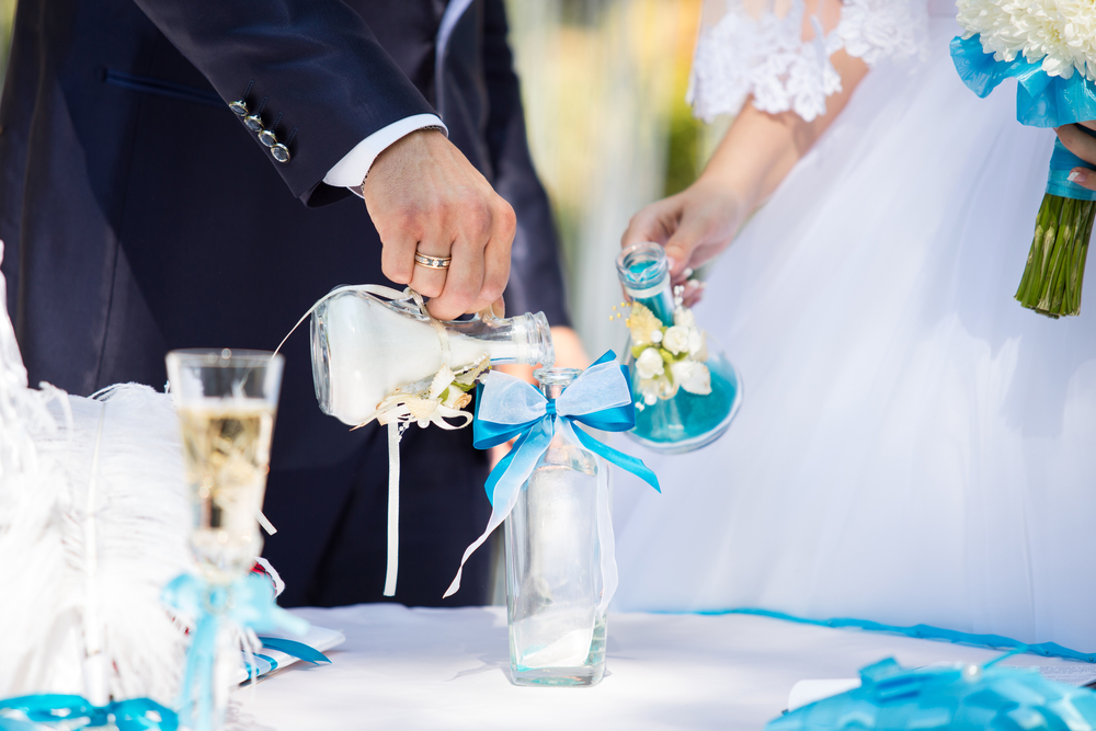 Оформление свадебных столов в голубых цветах